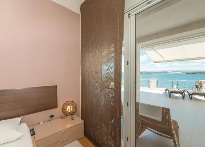 Hébergement de vacances Four-bedroom In
