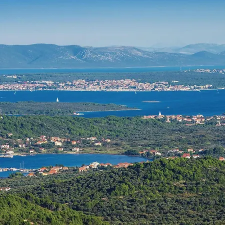 Four-bedroom In Feriehus *