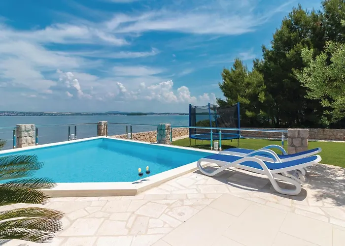 Four-bedroom In Tkon